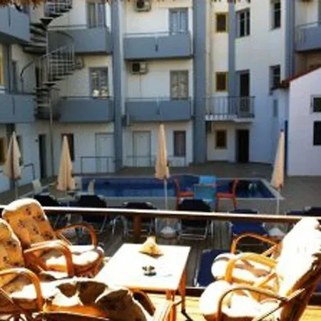 Averinos Hotel Hersonissos (Crete)