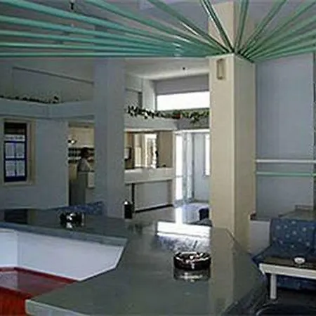 Averinos 3*